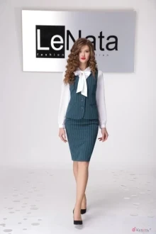 Юбочный костюм LeNata 31730 изумруд