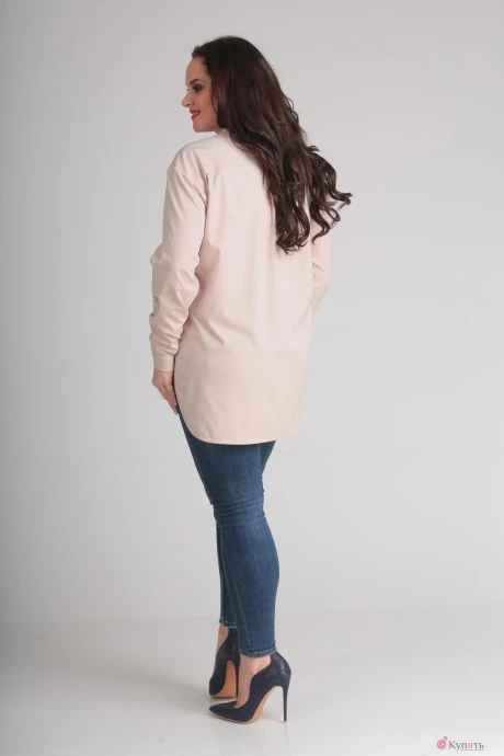 Anastasia Mak 587
