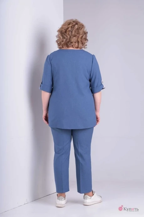 Орхидея Люкс 988