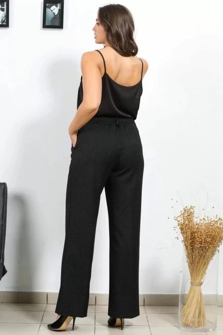 Медея и К 2220