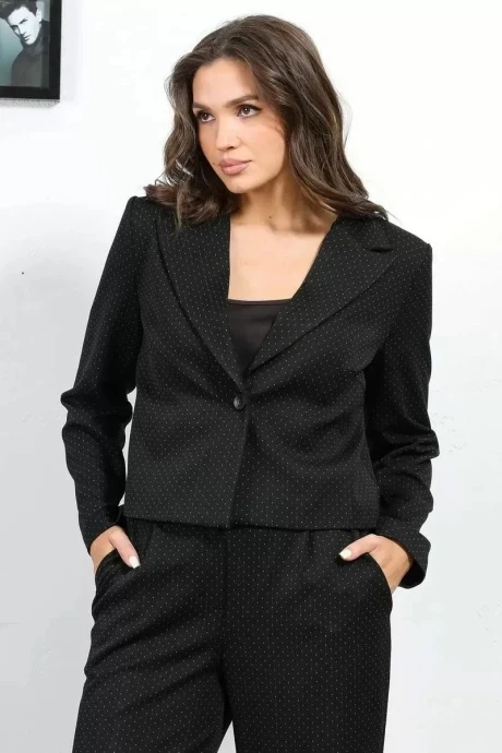 Медея и К 2220