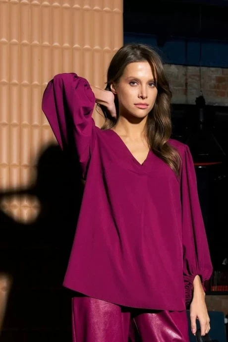 Anastasia 1048