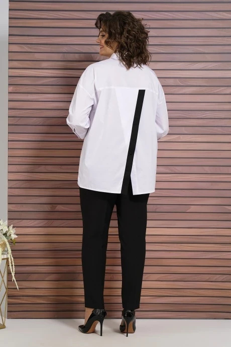 ALANI COLLECTION 2001