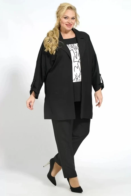 Медея и К 2238