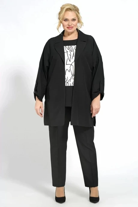 Медея и К 2238