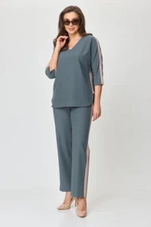 Брючный костюм Карина Делюкс 1207 полынь