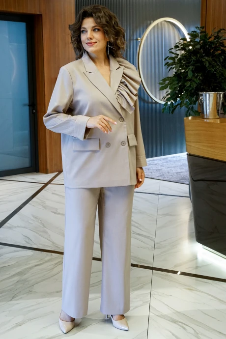 ALANI COLLECTION 2017