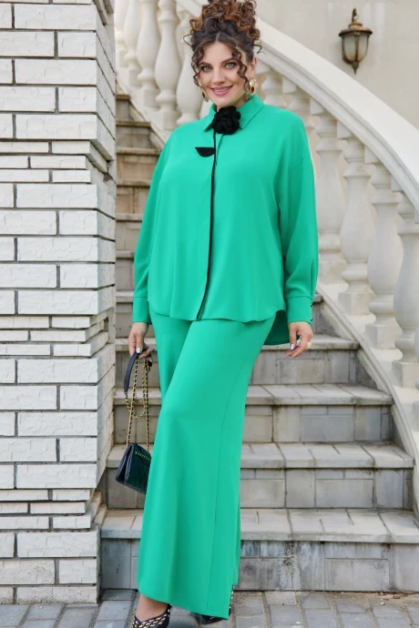 Vittoria Queen 22923