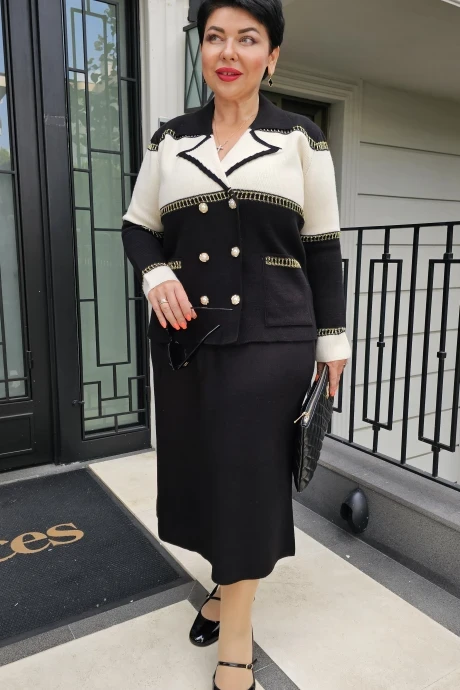 Vittoria Queen 22373