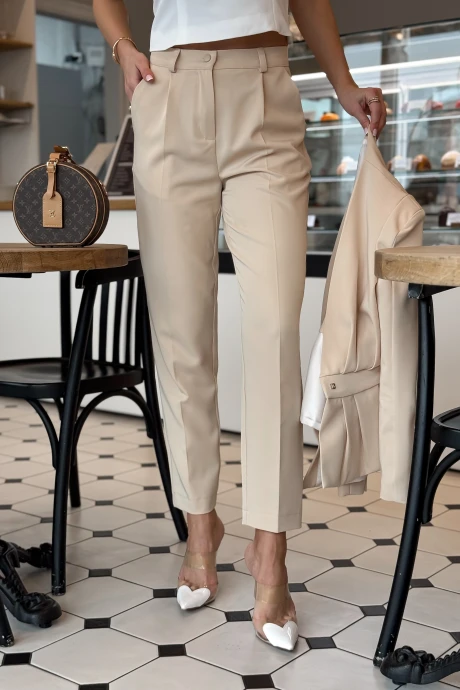 AURA of the day 9246