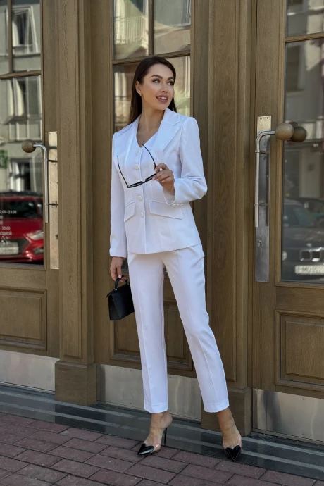 AURA of the day 1129