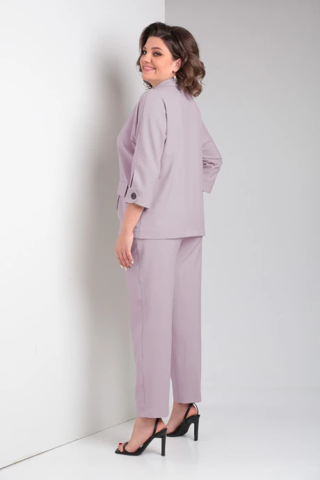 Ладис Лайн 1568