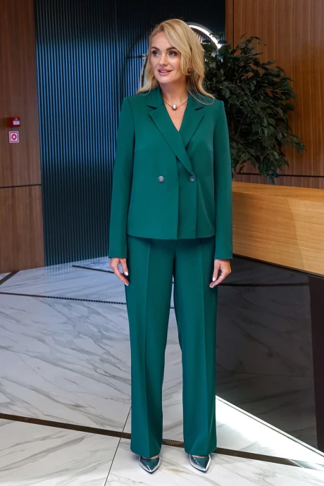 ALANI COLLECTION 2401