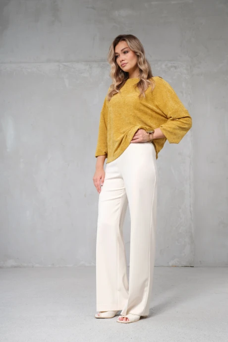 Erika Laurent 7201-2