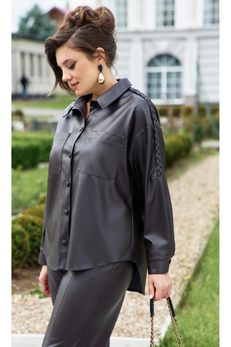 Vittoria Queen 26733/1