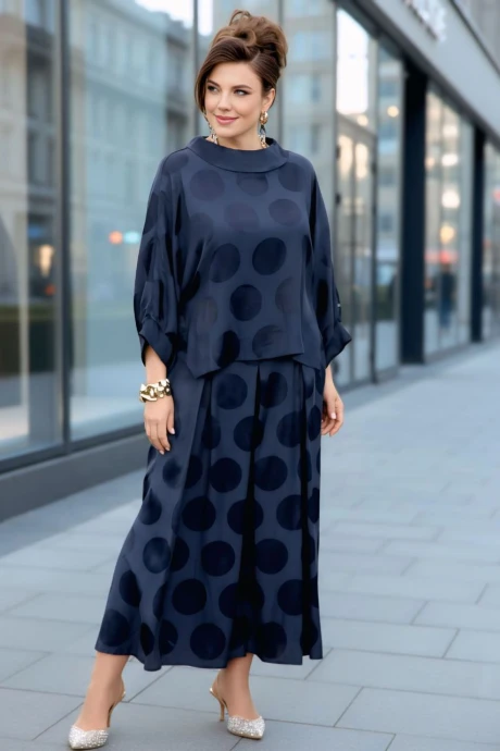 Vittoria Queen 25983