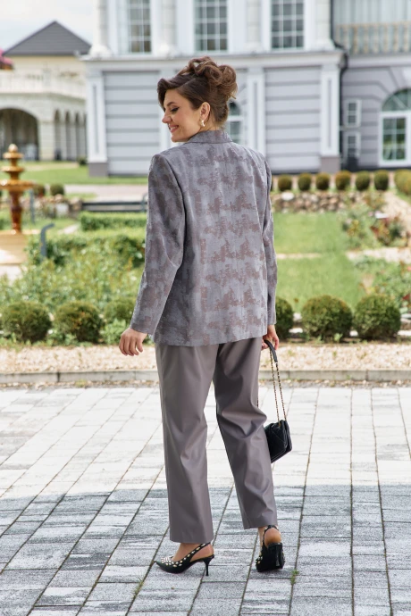 Vittoria Queen 26203