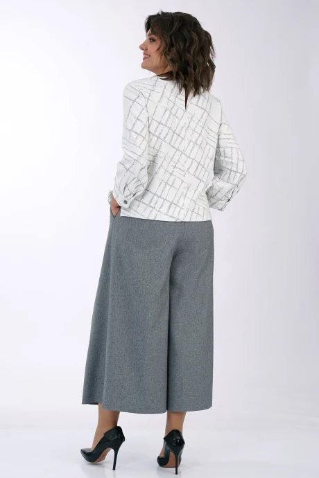 ALANI COLLECTION 2456