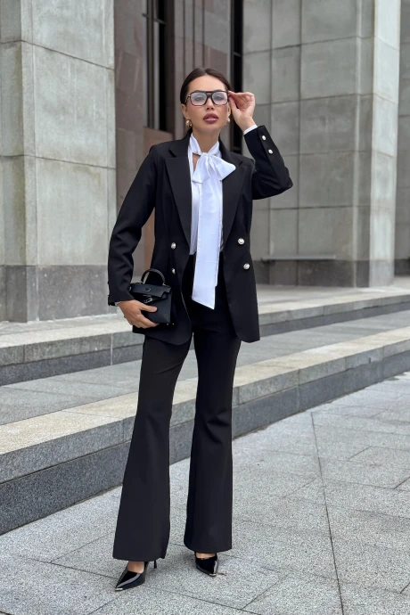 AURA of the day 1143