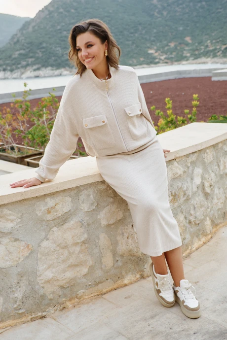 Vittoria Queen 27773ю