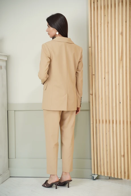 Ладис Лайн 1584